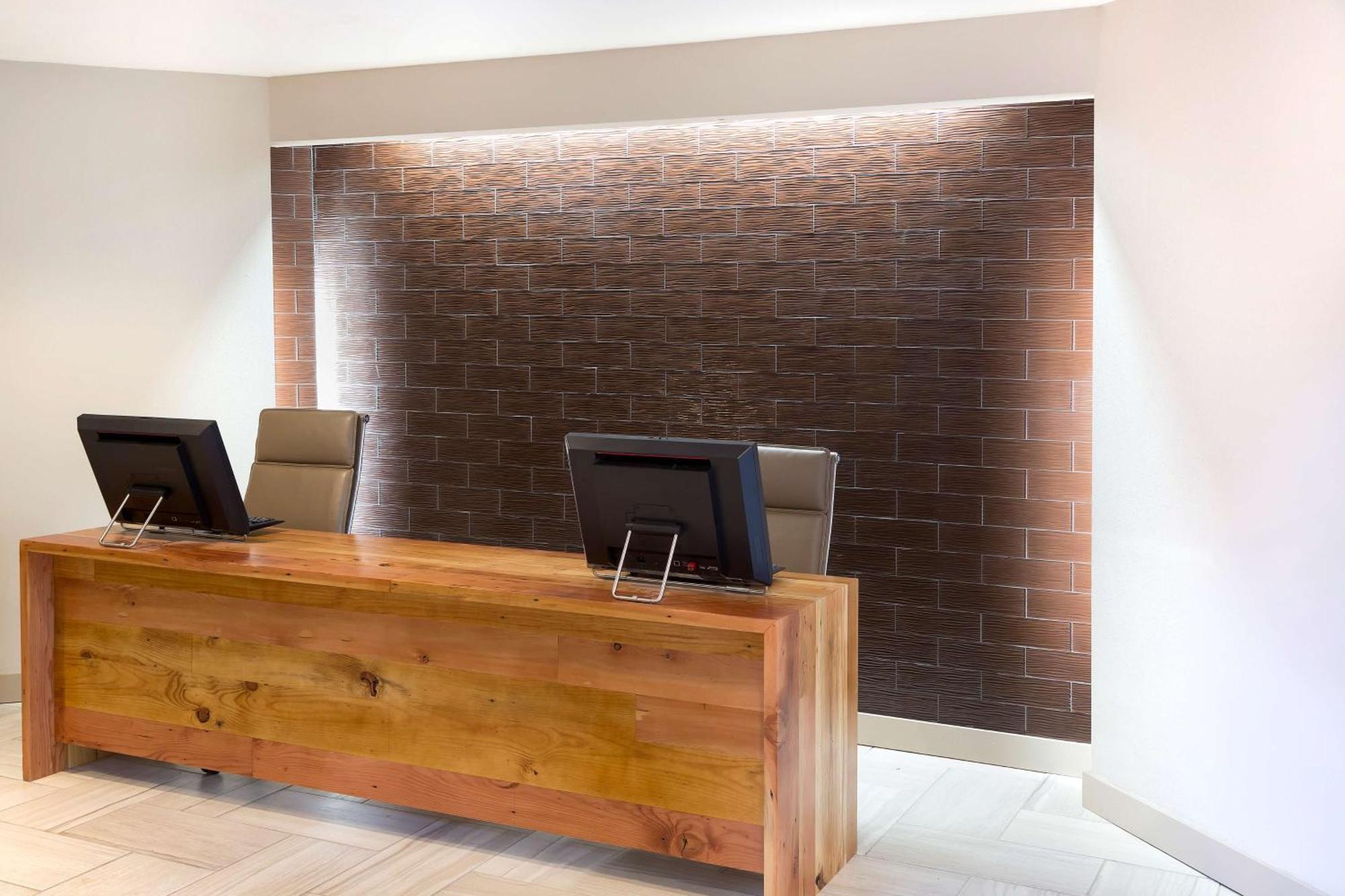 Doubletree Suites By Hilton Nashville Airport Exterior foto