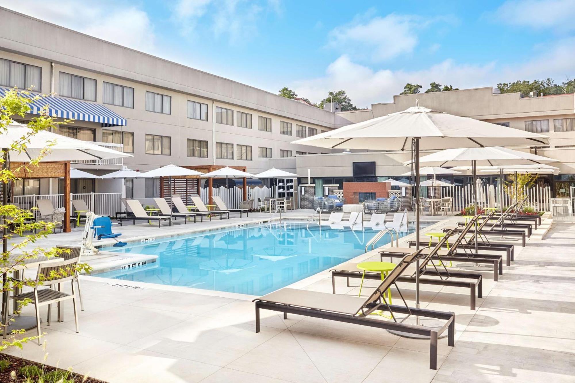 Doubletree Suites By Hilton Nashville Airport Exterior foto